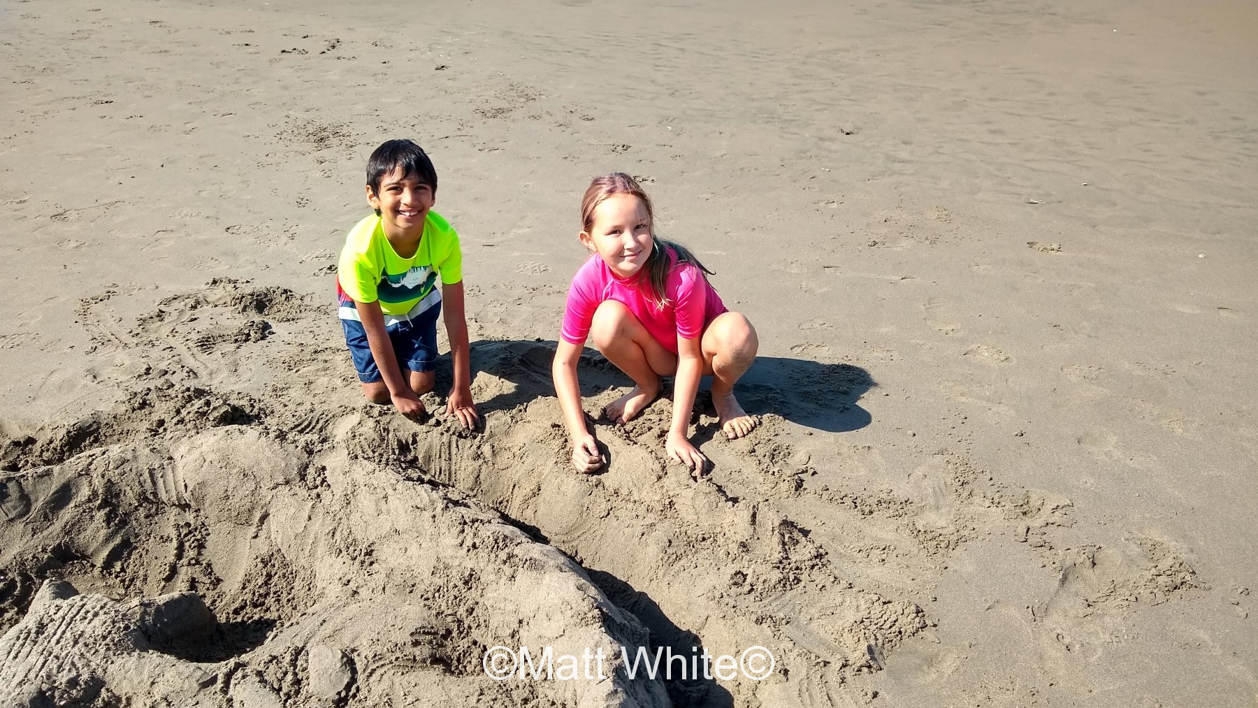 Brooklyn & Harris - beach play!